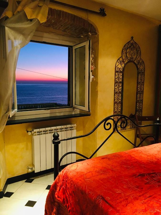 Romantic Sea View Flat In Genova Eksteriør billede